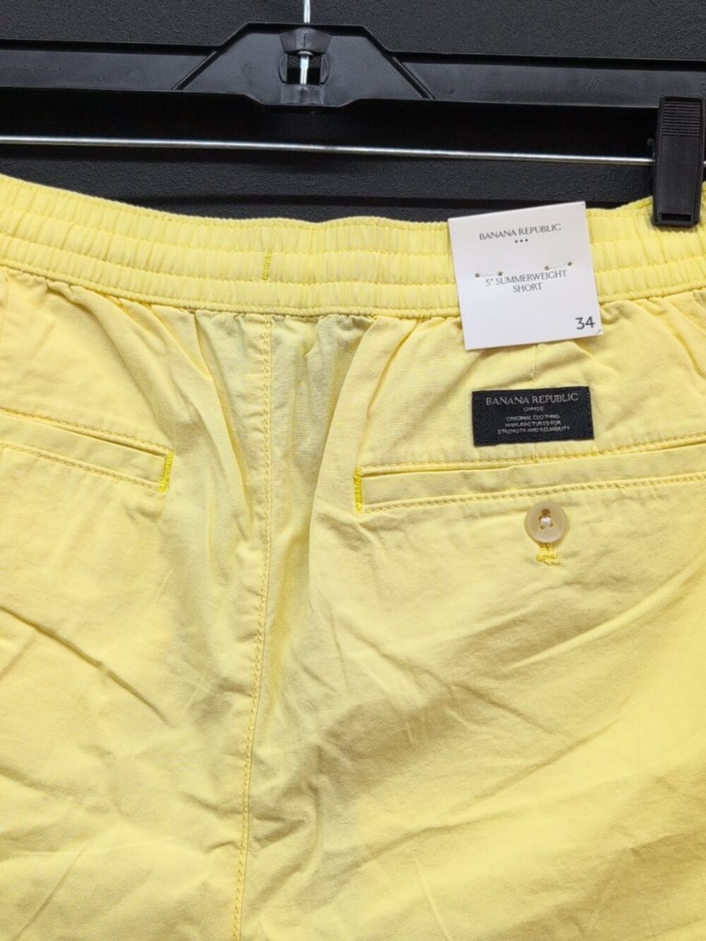 Banana Republic 5" Summerweight Men's Chino Shorts Size 34 Soft Yellow - Picture 5 of 11
